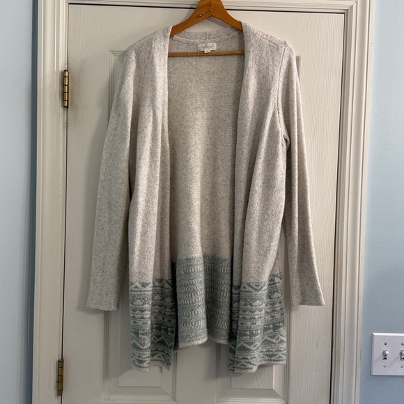 Magnolia Sweaters - Magnolia Grace Soft Gray Knit Cardigan Size XL